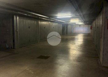 Box Via Broggini, Milano (zona Baggio) - foto 17