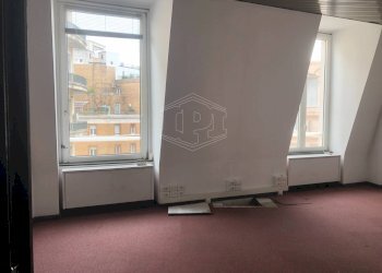 Ufficio Via XX Settembre, Genova (zona Centro) - foto 6