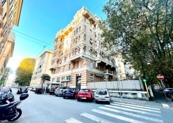 Negozio Via Pisacane, Genova (zona Foce) - foto 12