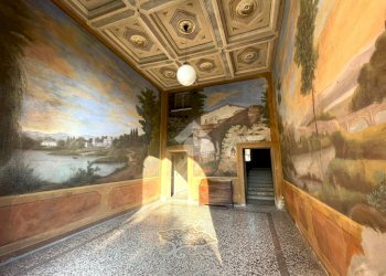 Three-room apartment Via Don Villa, Bareggio - photo 1