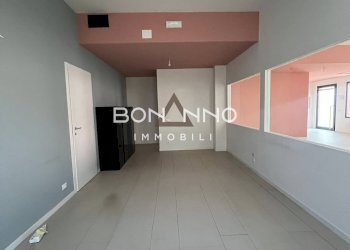 Foto 11 - Office Via Circonvallazione est
 
1, Castelfranco Veneto - photo 10