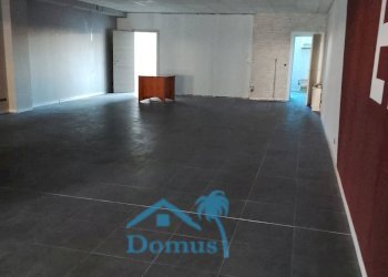 Foto 1 - Locale Commerciale Stradale Pinerolo, Bricherasio - foto 1