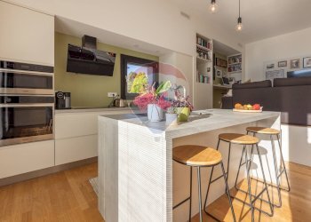 Cucina - Villa via san carpofaro
 
13, Clivio - foto 11