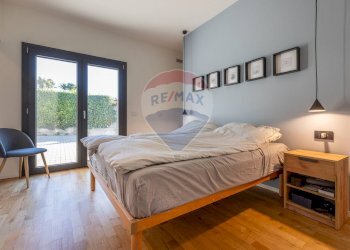 Camera / camera da letto - Villa via san carpofaro
 
13, Clivio - foto 16