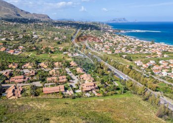 Vista delle montagne - Casa semi indipendente contrada Sant'Onofrio
 
snc, Trabia - foto 10