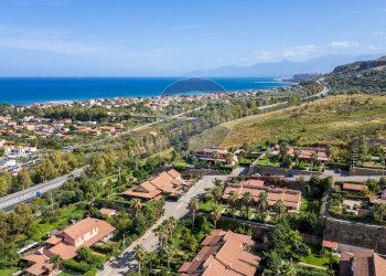 vista dall\'alto posizione villa - Casa semi indipendente contrada Sant'Onofrio
 
snc, Trabia - foto 48