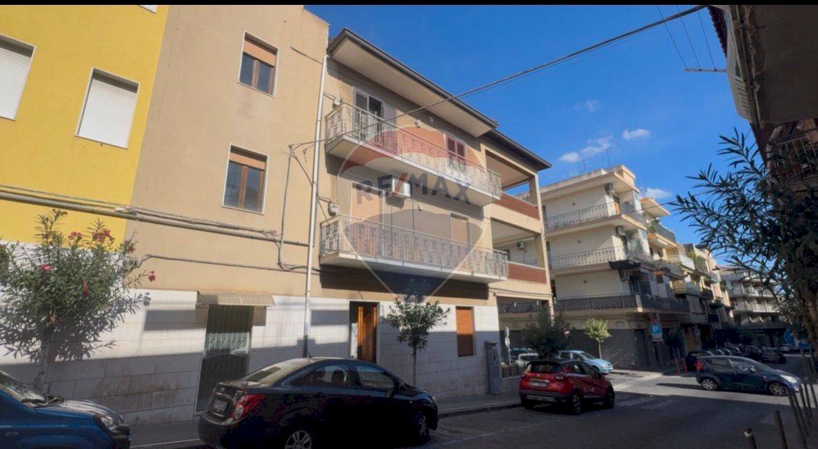 Edificio all\'aperto - Apartment Via San Nicolò
 
372, Misterbianco - photo 2