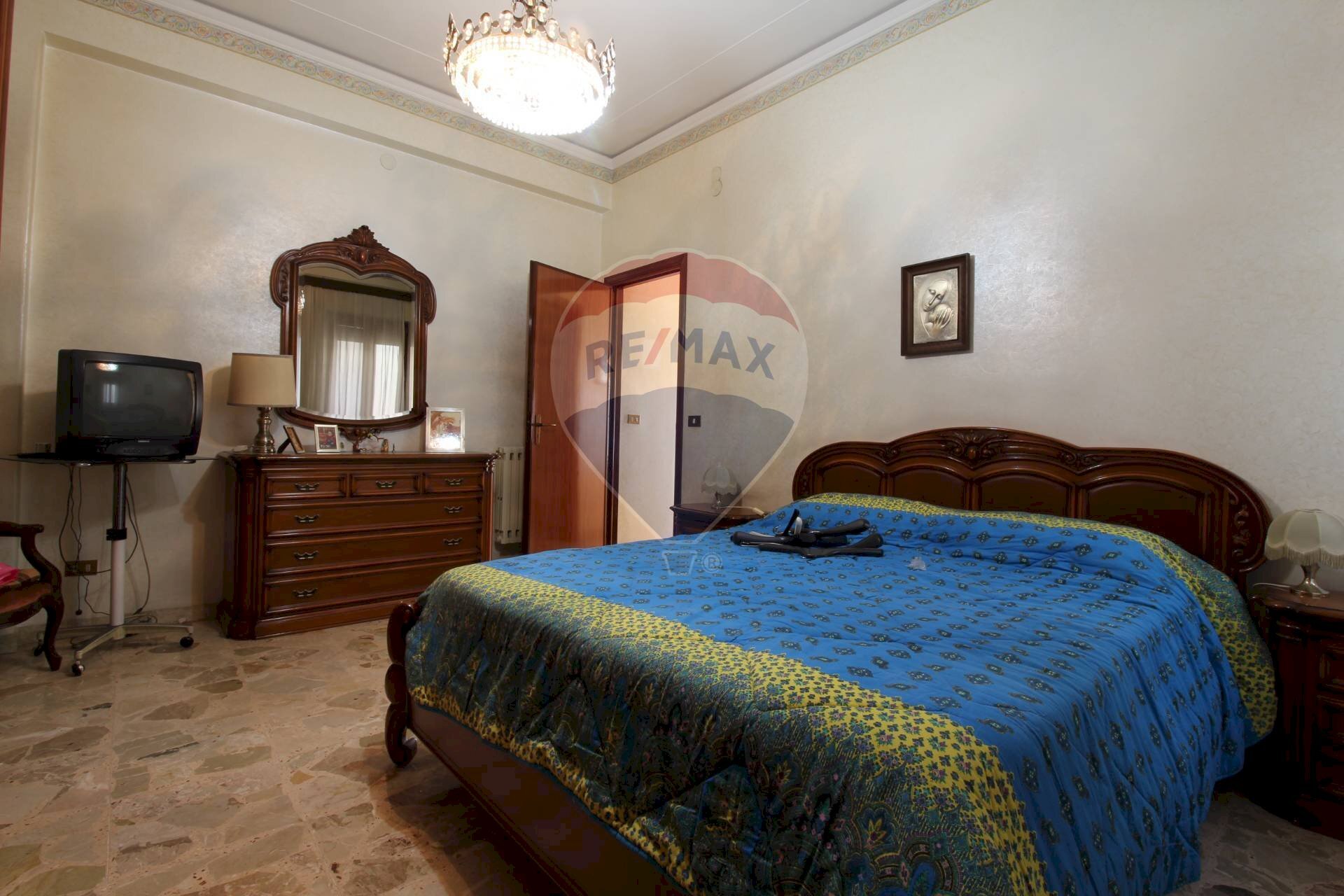 Camera / camera da letto - Apartment Via San Nicolò
 
372, Misterbianco - photo 3