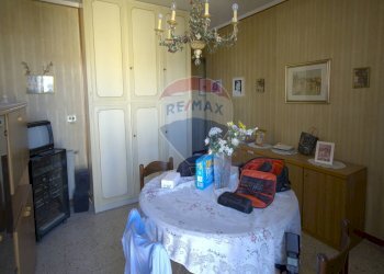 Sala da pranzo - Bilocale Via Del Maggiolino
 
5, Catania - foto 2