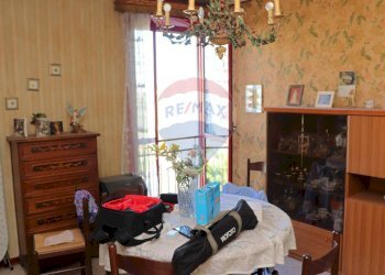 Sala da pranzo - Bilocale Via Del Maggiolino
 
5, Catania - foto 6