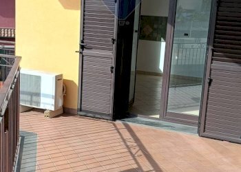Terrazza - Appartamento Via Pò
 
19, Santa Maria di Licodia - foto 6