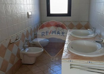 Bagno - Appartamento Via Pò
 
19, Santa Maria di Licodia - foto 10
