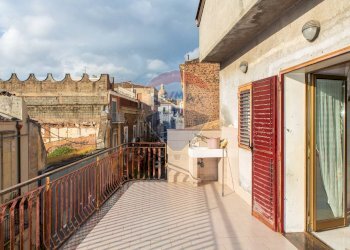 Balcone - Casa indipendente Via Abate Ferrara
 
35, Catania - foto 17