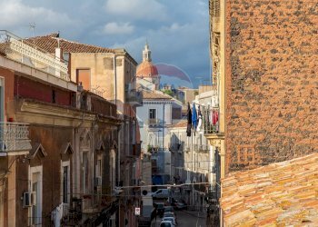 Edificio all\'aperto - Casa semi indipendente Catania - foto 18