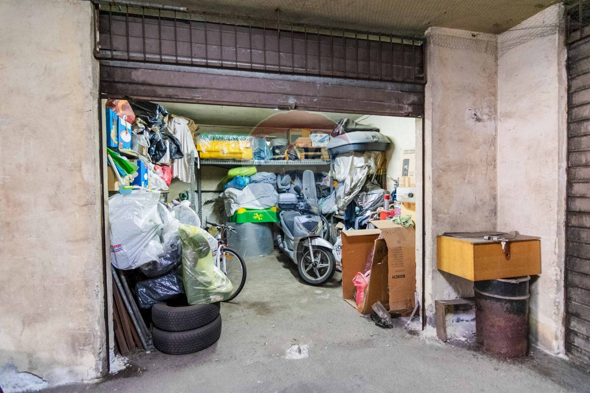 Dispensa di stoccaggio - Box via fratelli cairoli
 
1, Mascalucia - foto 3