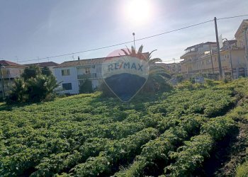 Edificio all\'aperto - Terreno edificabile strada 28 Mario Carbonaro
sn, Riposto - foto 3