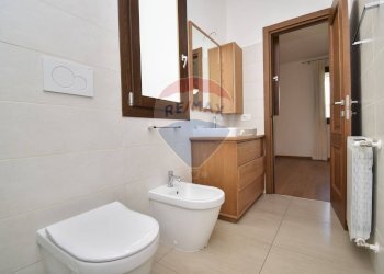 Bagno - Villa Via Salemi Pennisi
74, Aci Sant'Antonio - foto 20