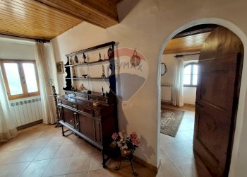 Hall / corridoio - Appartamento Terranuova Bracciolini - foto 4