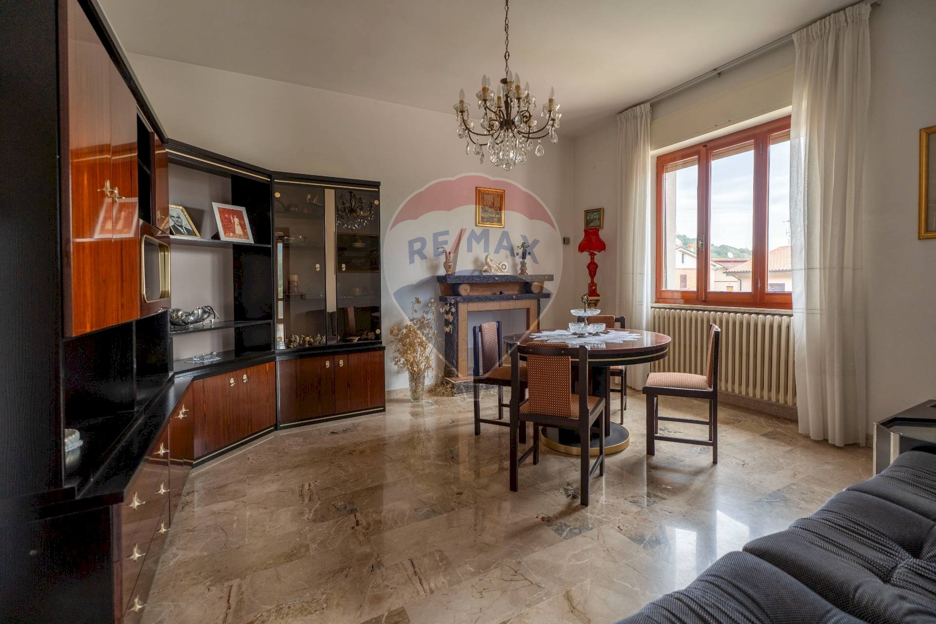 Sala da pranzo - Independent house Via Eugenio Brega
 
1, Serra San Quirico - photo 2