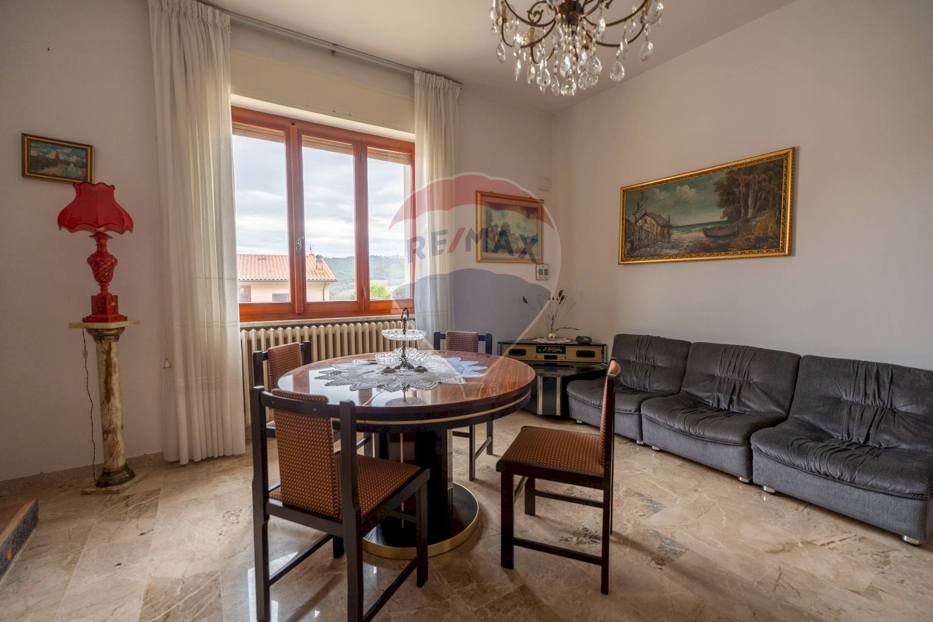 Sala da pranzo - Independent house Via Eugenio Brega
 
1, Serra San Quirico - photo 3