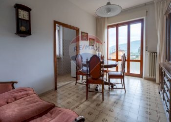 Sala da pranzo - Independent house Via Eugenio Brega
1, Serra San Quirico - photo 4