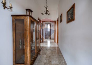 Hall / corridoio - Independent house Via Eugenio Brega
1, Serra San Quirico - photo 9