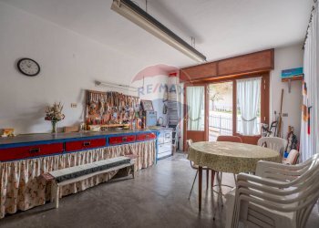 Cucina - Independent house Via Eugenio Brega
1, Serra San Quirico - photo 33