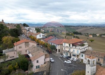 Edificio all\'aperto - Casa semi indipendente Via Crocifisso
 
9, Belvedere Ostrense - foto 28