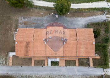 Edificio all\'aperto - Appartamento Via S. Eleuterio Martire
 
19, Cupramontana - foto 20