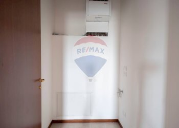 Stanza vuota - Appartamento Via S. Elauterio Martire
 
17, Cupramontana - foto 12