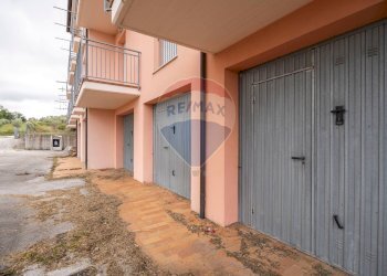 Terrazza - Appartamento Via S. Elauterio Martire
 
17, Cupramontana - foto 16