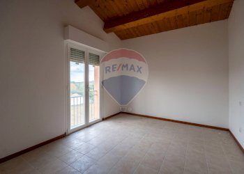 Stanza vuota - Appartamento Via S. Eleuterio Martire
 
15, Cupramontana - foto 17