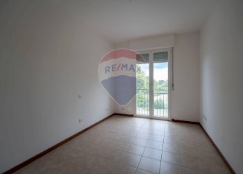 Stanza vuota - Appartamento Via S. Eleuterio Martire
 
15, Cupramontana - foto 28