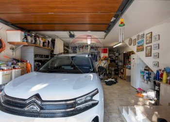 Parcheggio - Villa a Schiera via umbria
 
15, Montemarciano - foto 44