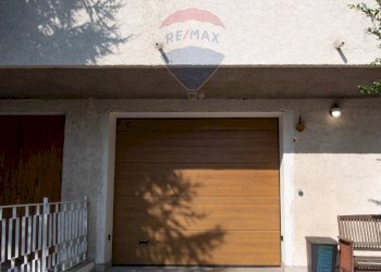 Edificio all\'aperto - Villa a Schiera via umbria
 
15, Montemarciano - foto 48