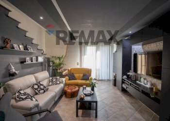 Soggiorno - Villa a Schiera via umbria
 
15, Montemarciano - foto 13