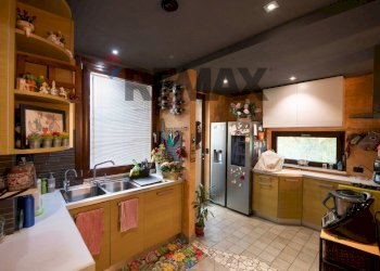 Cucina - Villa a Schiera via umbria
 
15, Montemarciano - foto 17