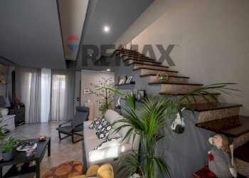 Soggiorno - Villa a Schiera via umbria
 
15, Montemarciano - foto 27