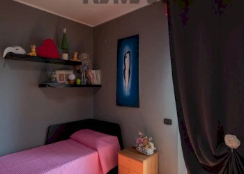 Camera / camera da letto - Villa a Schiera via umbria
 
15, Montemarciano - foto 34