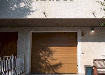 Edificio all\'aperto - Villa a Schiera via umbria
 
15, Montemarciano - foto 49