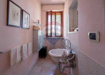 Bagno - Villa Via della Figuretta
 
3, Jesi - foto 25