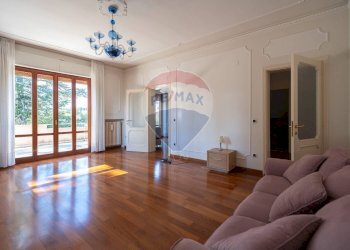 Soggiorno - Villa Via della Figuretta
 
3, Jesi - foto 30