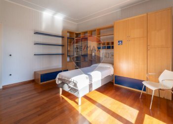 Camera / camera da letto - Villa Via della Figuretta
 
3, Jesi - foto 55