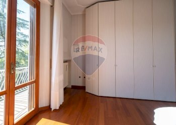 Camera / camera da letto - Villa Via della Figuretta
 
3, Jesi - foto 58