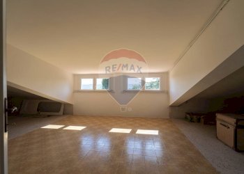 Stanza vuota - Villa Via della Figuretta
 
3, Jesi - foto 61