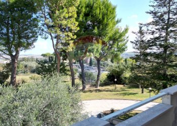 Balcone - Villa Via della Figuretta
 
3, Jesi - foto 69