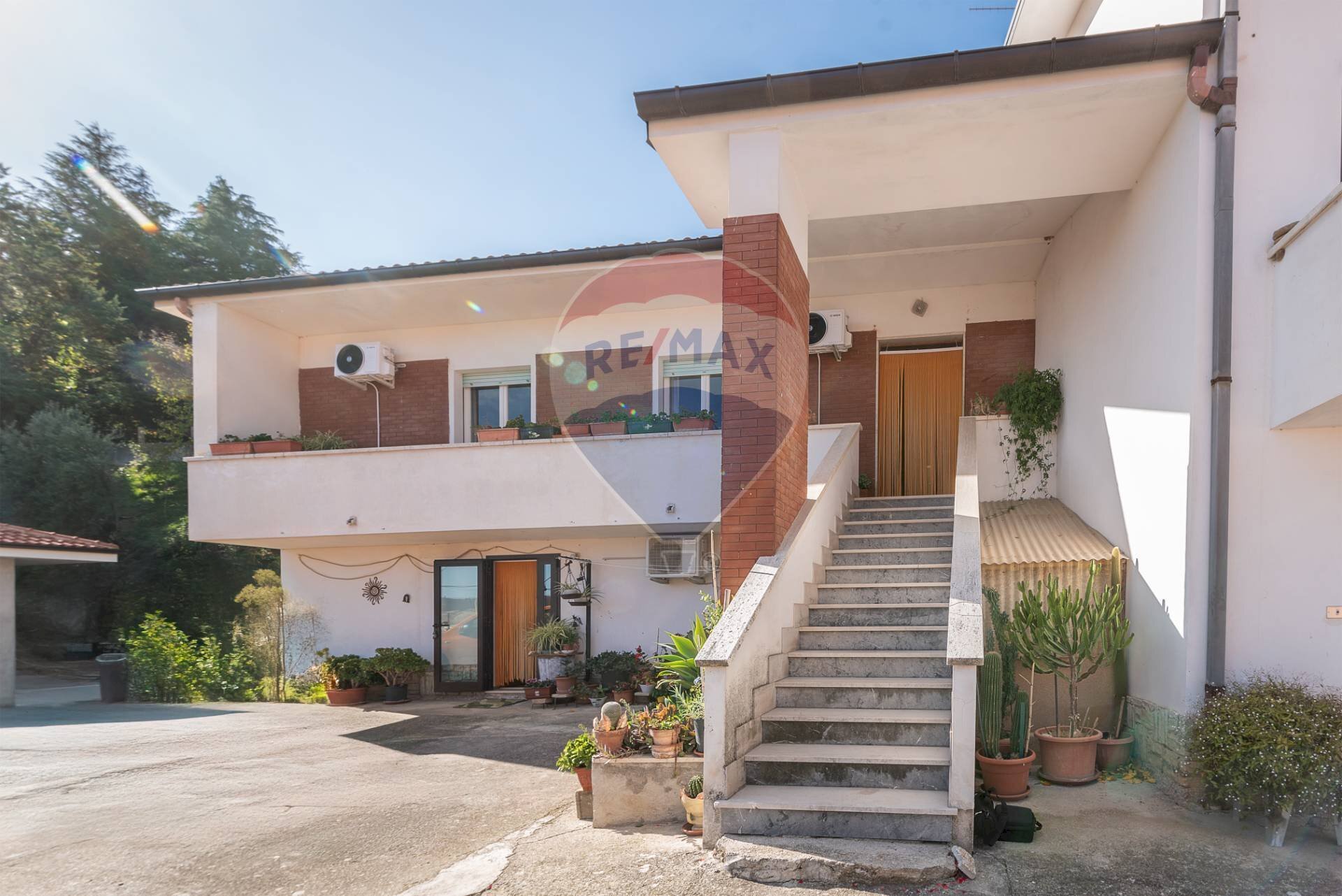 Casa all\'aperto - Casa indipendente Armando Cruciani
 
6, Serra San Quirico - foto 1