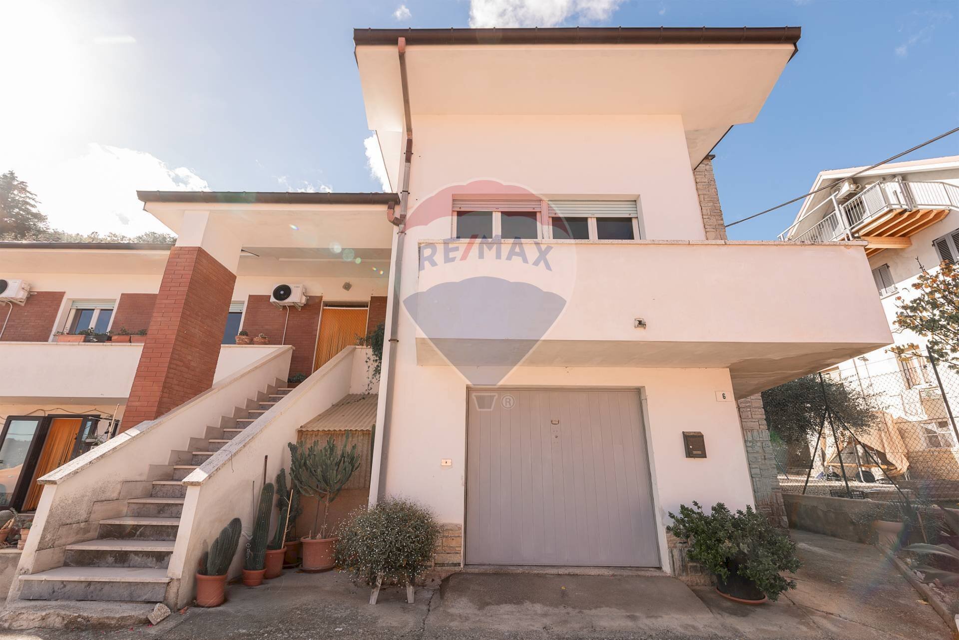 Casa all\'aperto - Casa indipendente Armando Cruciani
 
6, Serra San Quirico - foto 2