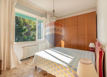 Camera / camera da letto - Independent house Armando Cruciani
6, Serra San Quirico - photo 18