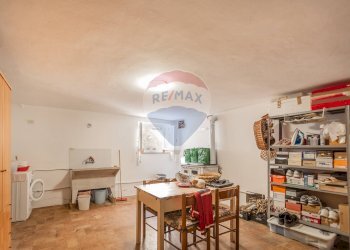 Sala da pranzo - Independent house Armando Cruciani
6, Serra San Quirico - photo 32